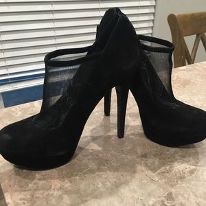 Jessica Simpson heeled black bootie